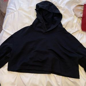 Black cropped hoodie